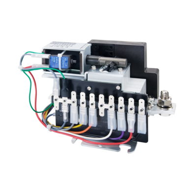 Typ E-1073-437 von E-T-A： Ermöglicht eine fernsteuerbare Ein-/Ausschaltfunktion zwischen Batterie und Bordnetz.